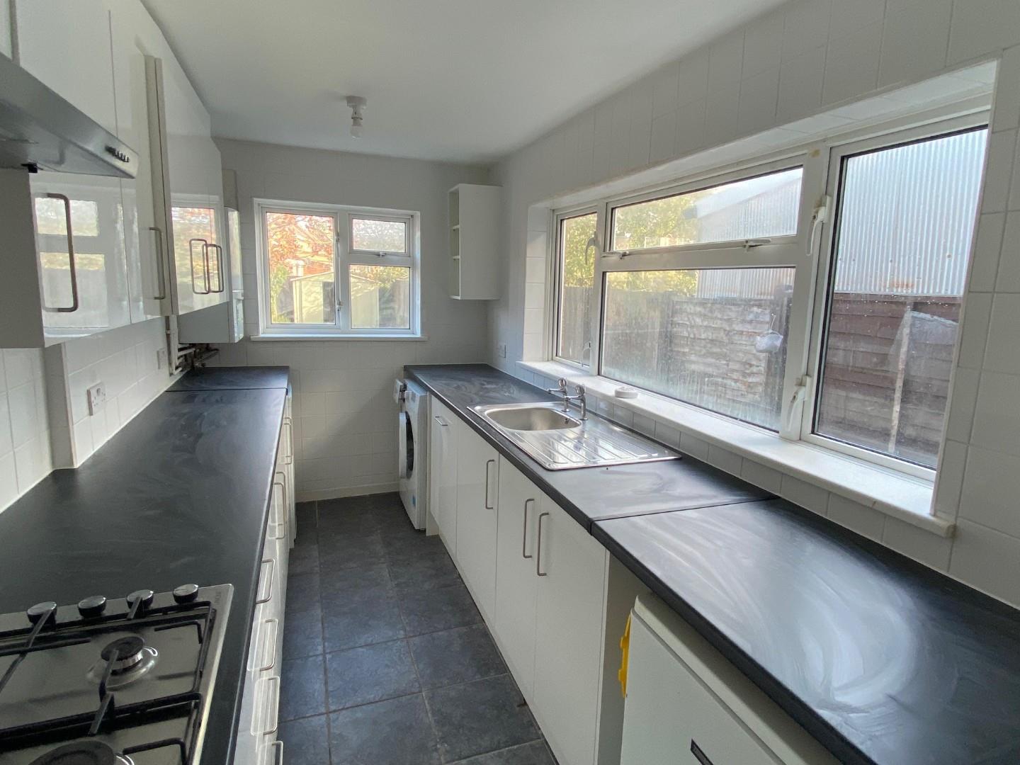 Street, Bletchley, Milton Keynes, MK2 Limestone Property Estate Agents in Milton Keynes